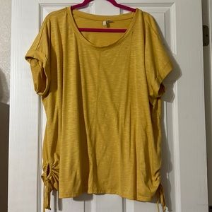 Cato tee shirt with ties on each side